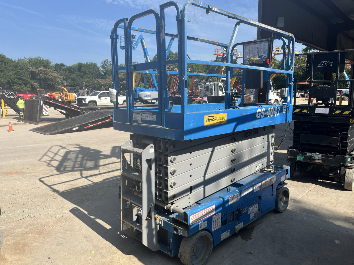 2019 Genie GS-4047-4