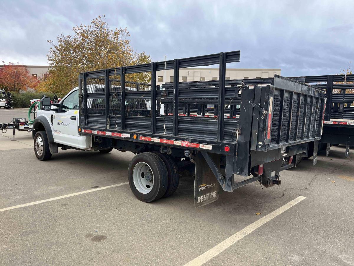 2017 Ford F550