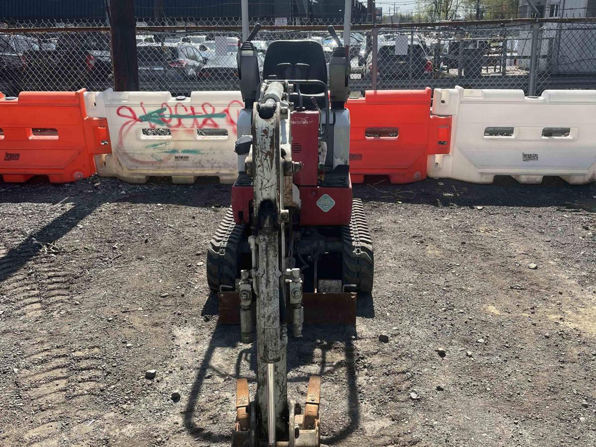 2020 Takeuchi TB210R