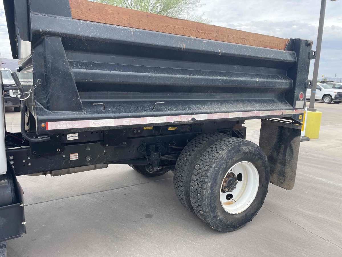 2019 Ford F750-2