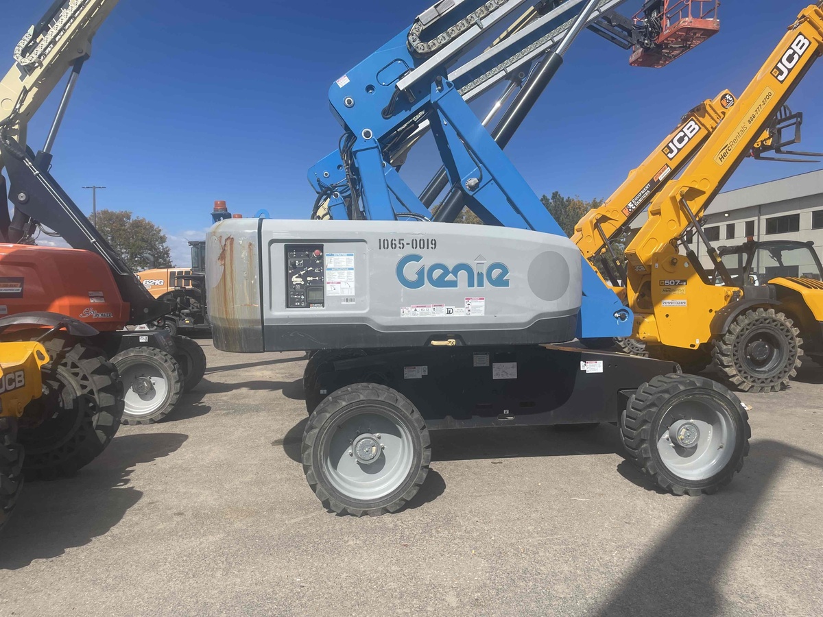 2017 Genie S-65-2