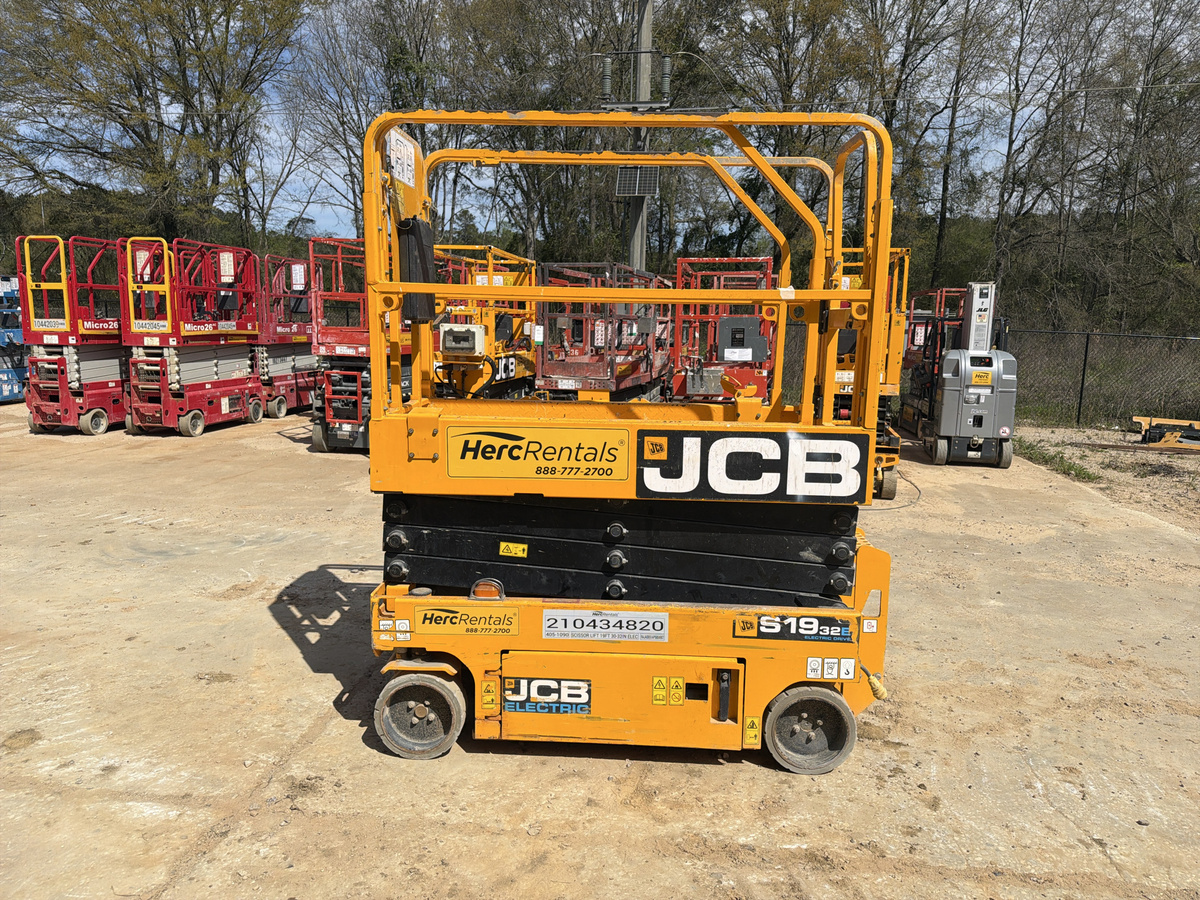 2024 JCB S1932E