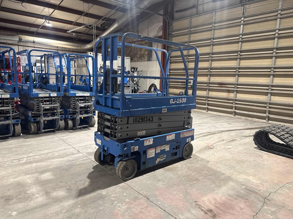 2019 Genie GS-1930
