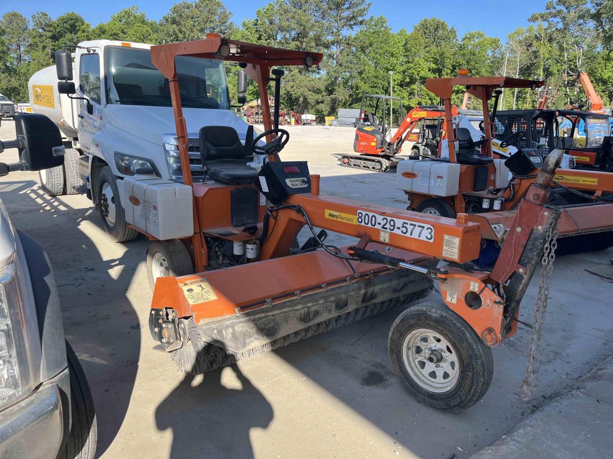 2020 LayMor SM300