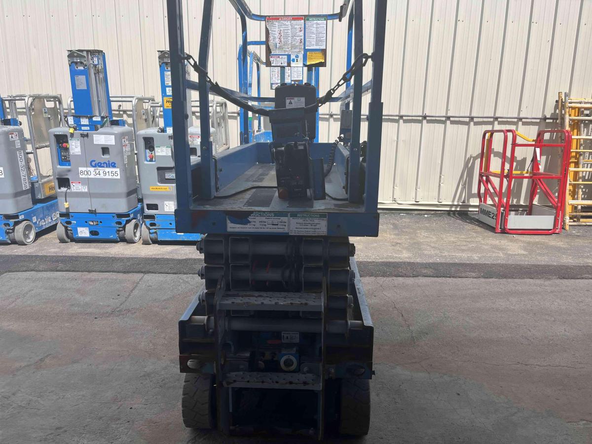 2018 Genie GS-1930