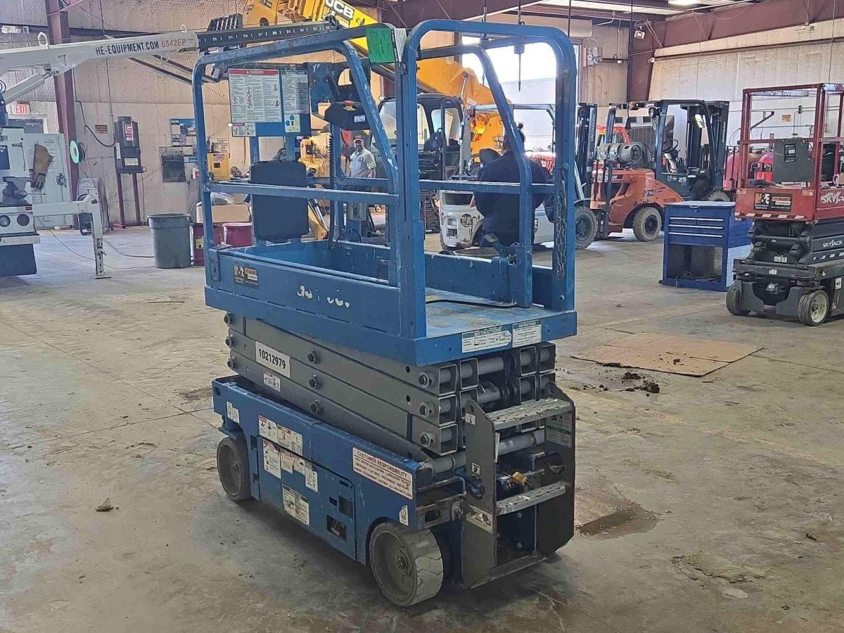 2017 Genie GS-1930-4