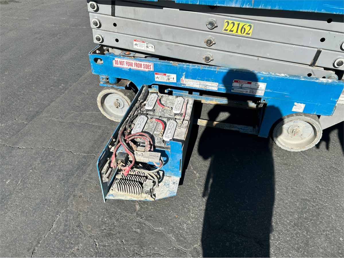 2017 Genie GS-1930-12