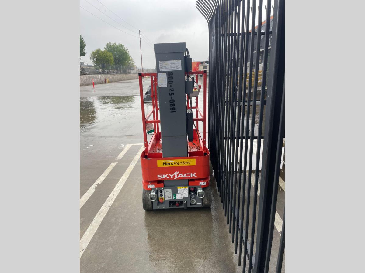 2019 Skyjack SJ16