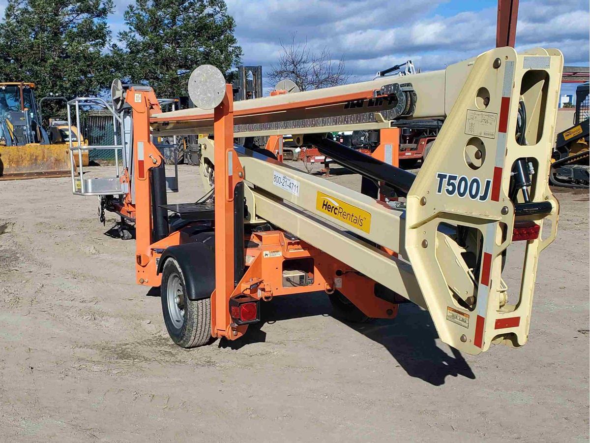 2018 JLG T500J