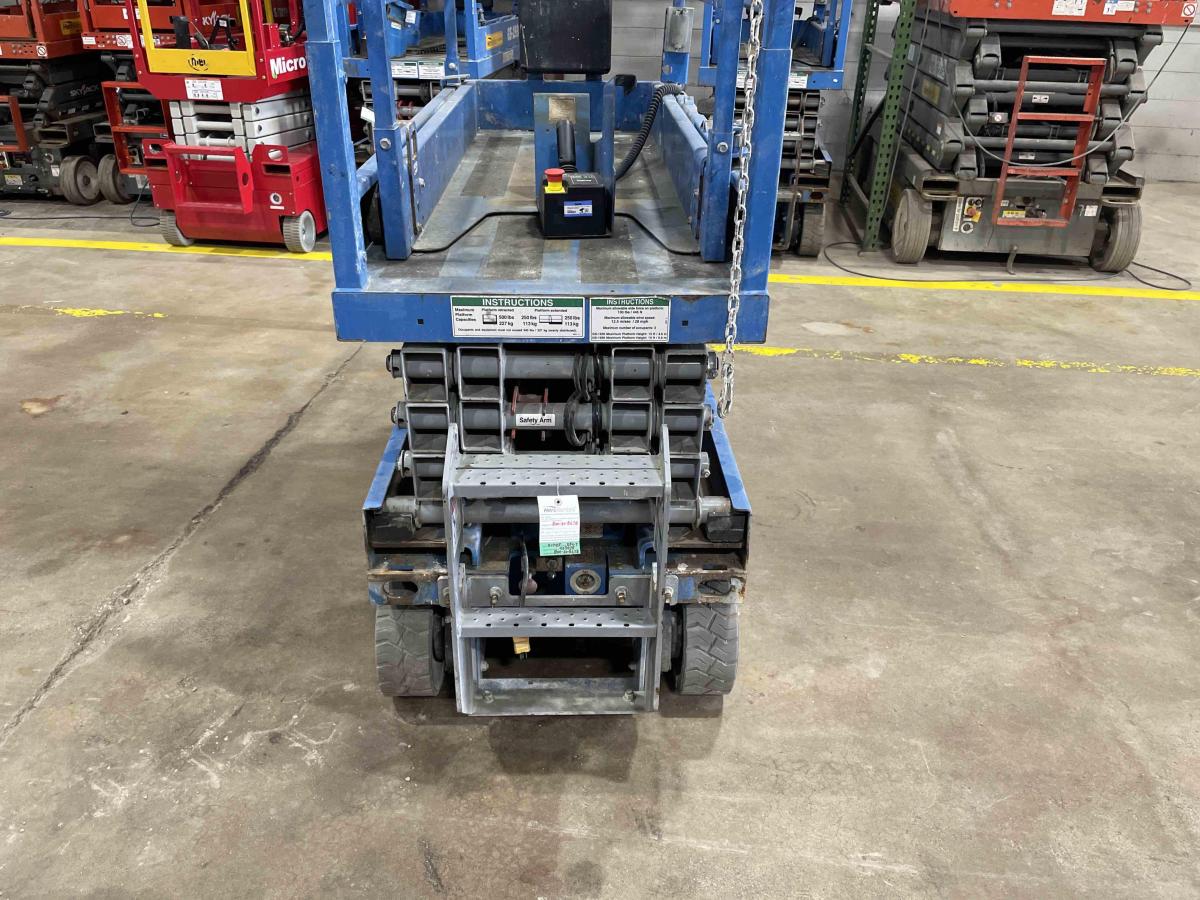 2018 Genie GS-1930