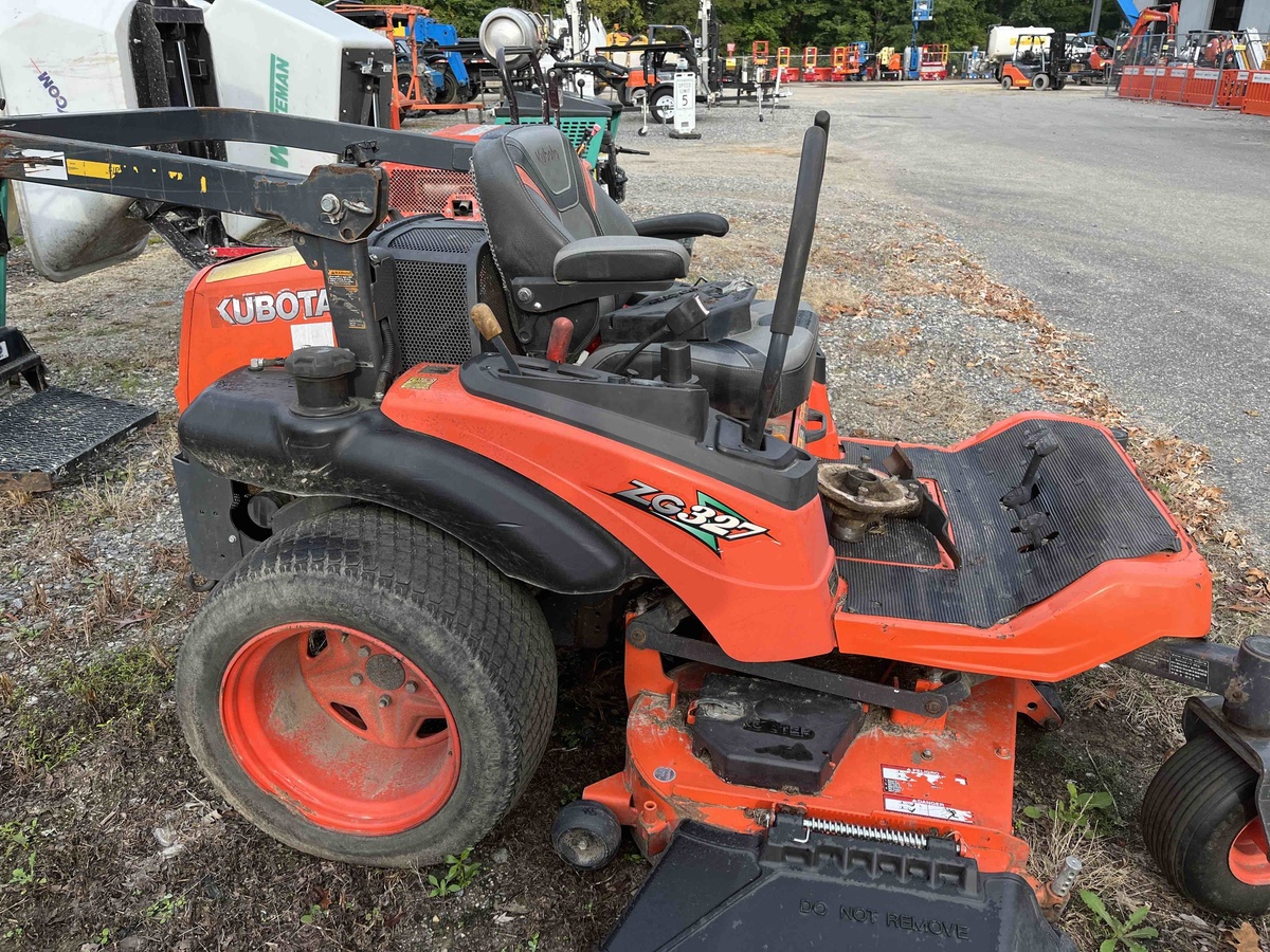 2020 Kubota ZG327PA-60