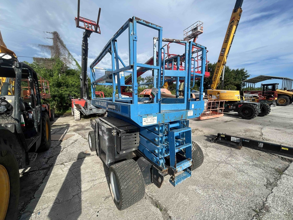 2017 Genie GS-3369 RT