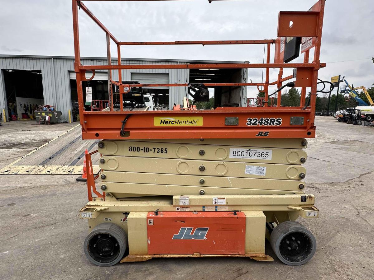2016 JLG 3248RS