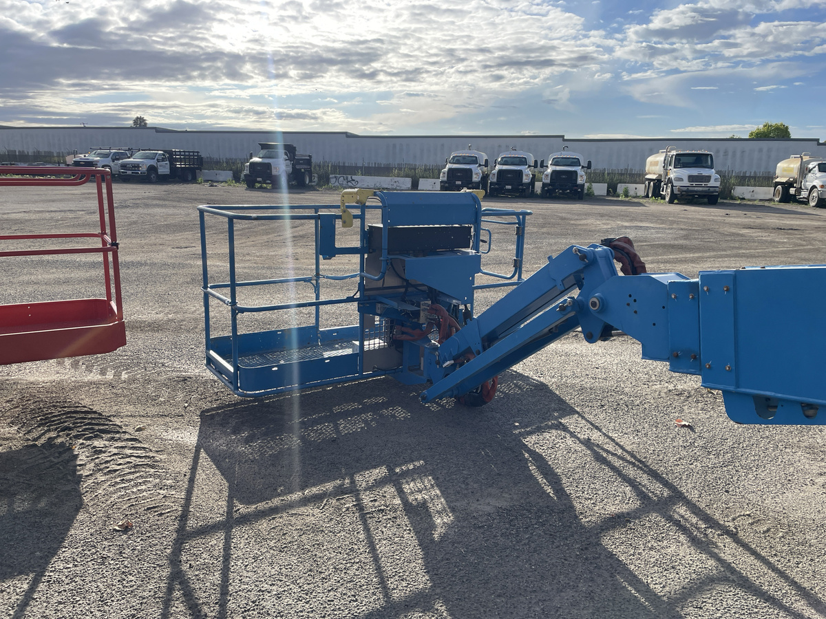 2019 Genie S-85-5