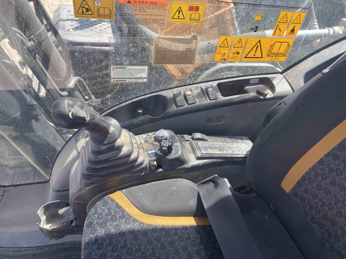 2021 Case CX210D-3