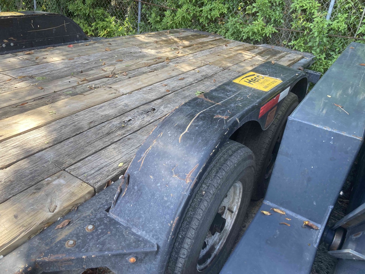 2018 Trail King TKT12U-4