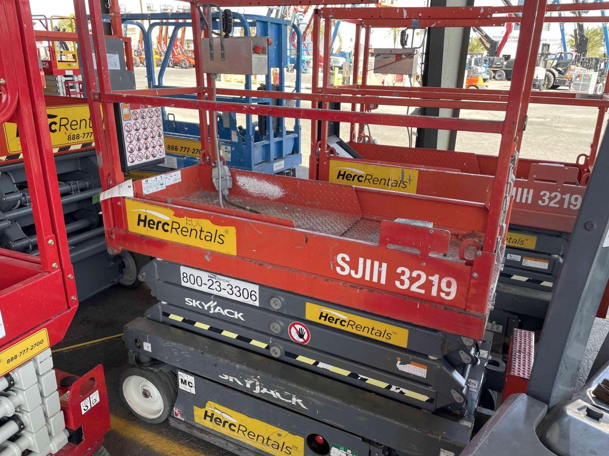 2018 Skyjack SJ3219-3