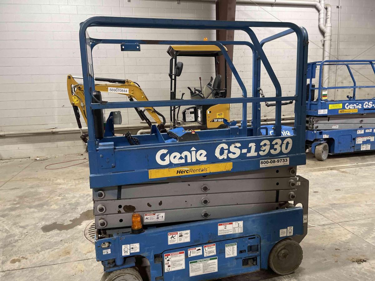 2016 Genie GS-1930