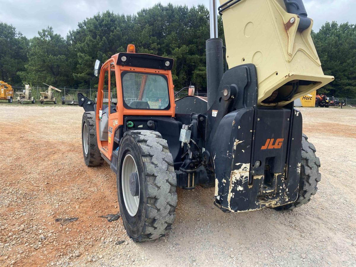 2018 JLG 1255