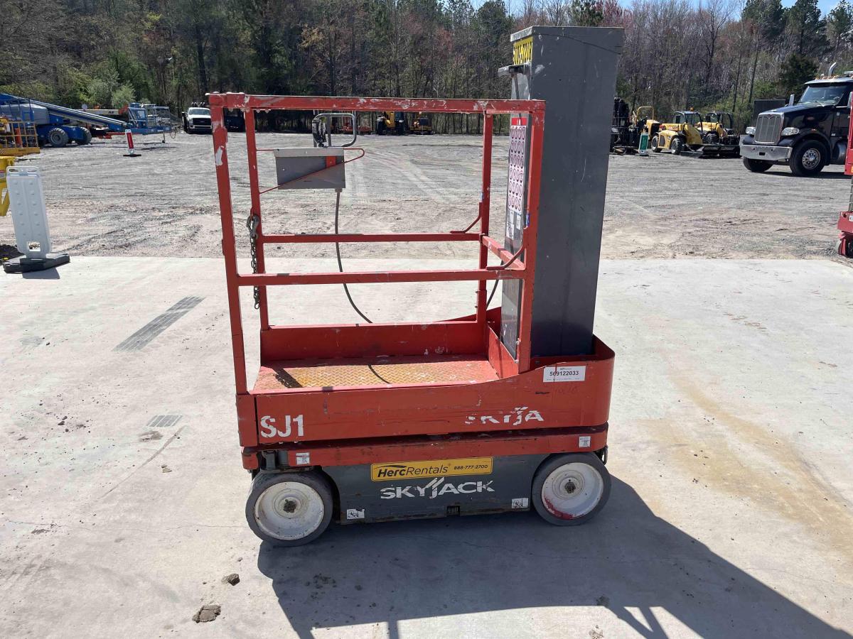 2019 Skyjack SJ16