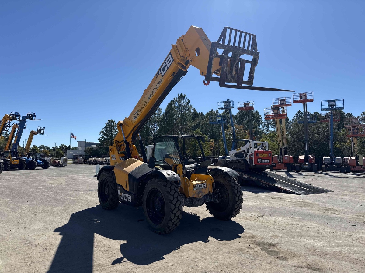2023 JCB 507-42-2