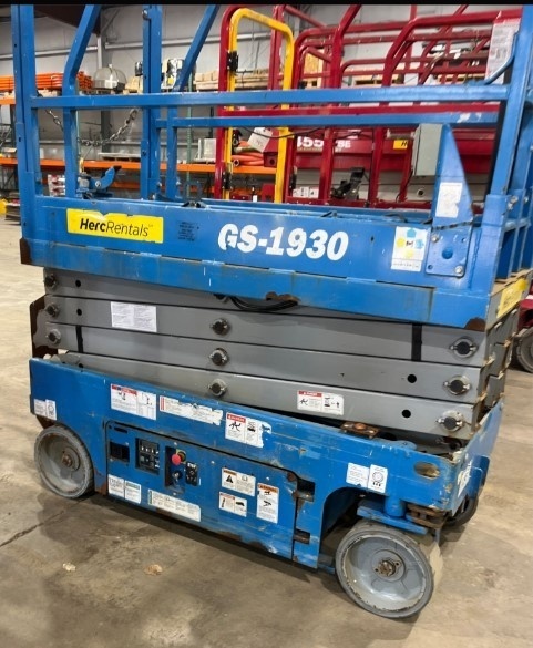 2018 Genie GS-1930