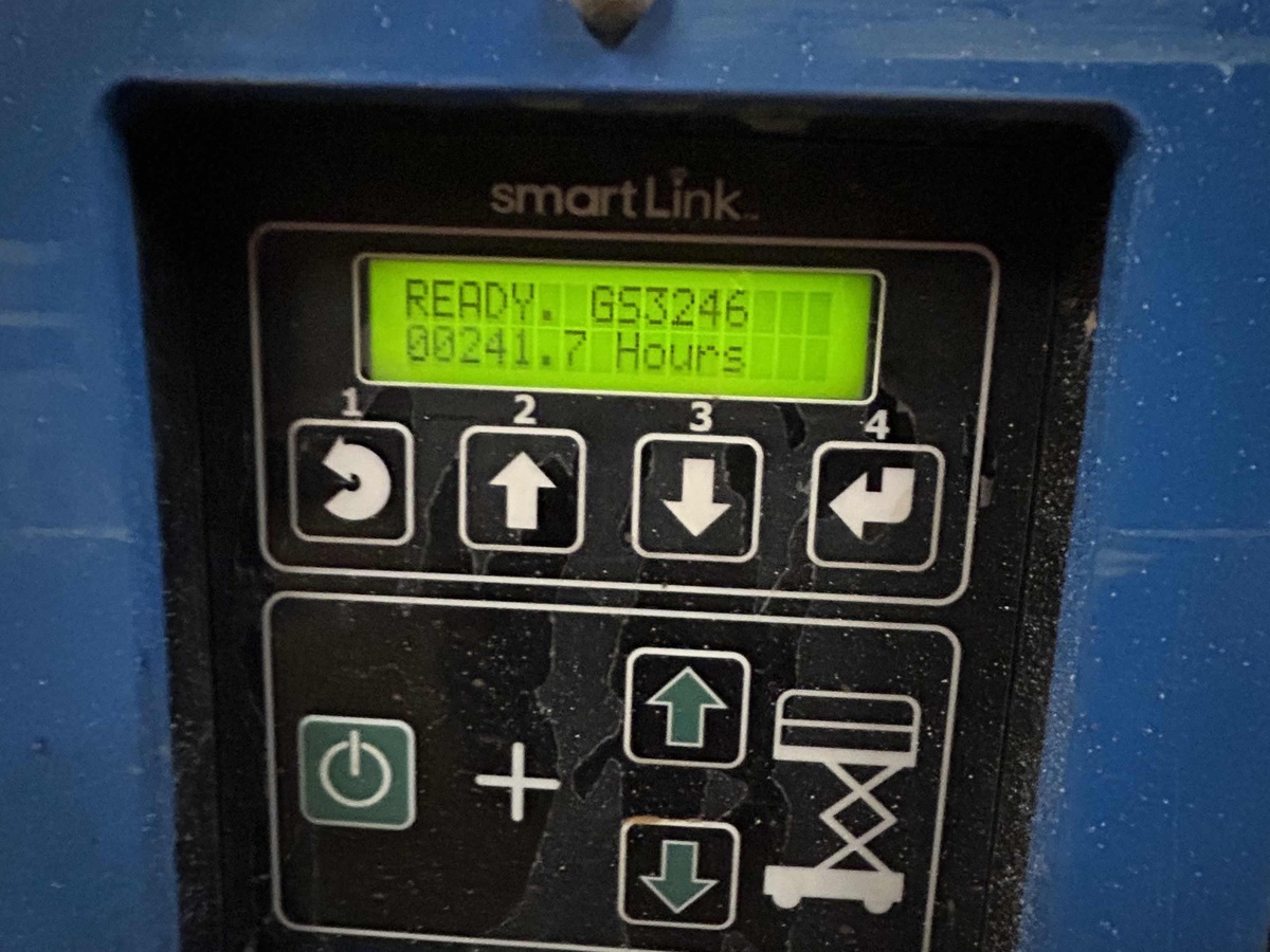 2018 Genie GS-3246-3