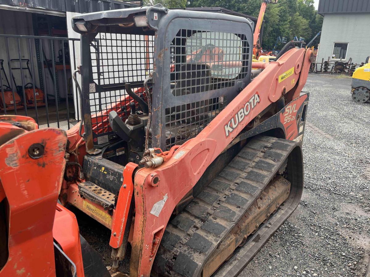 2017 Kubota SVL95-2S