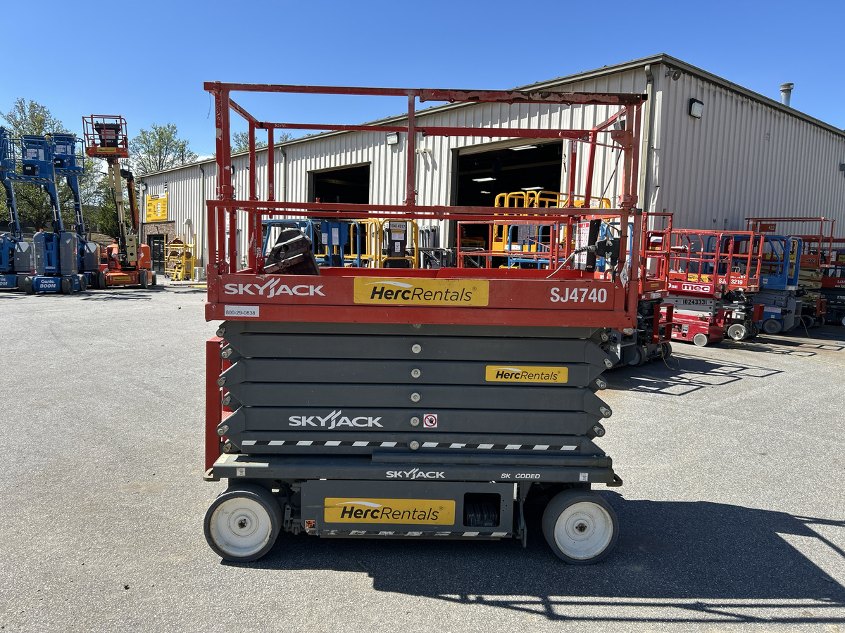 2020 Skyjack SJ4740-2
