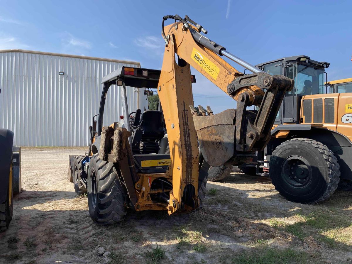 2019 Case 580N