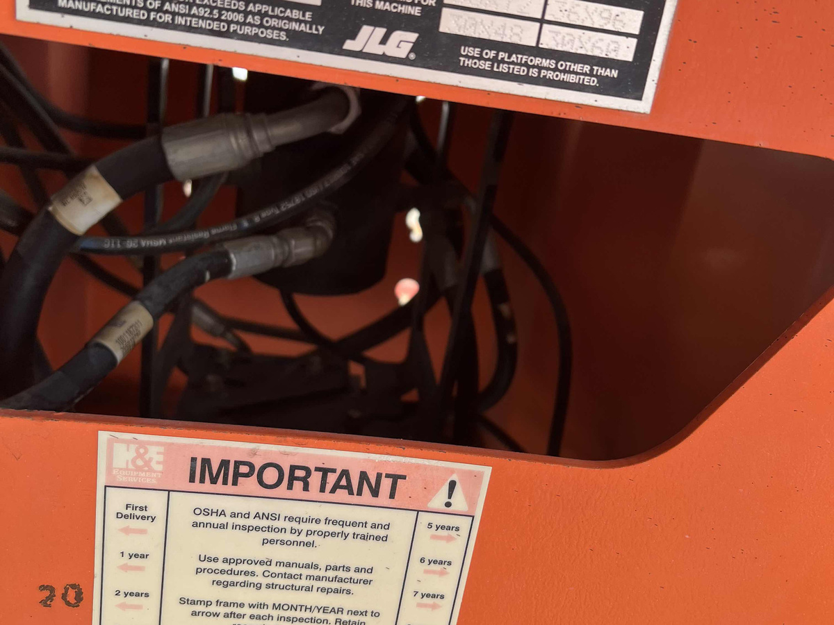 2018 JLG 660SJ-15