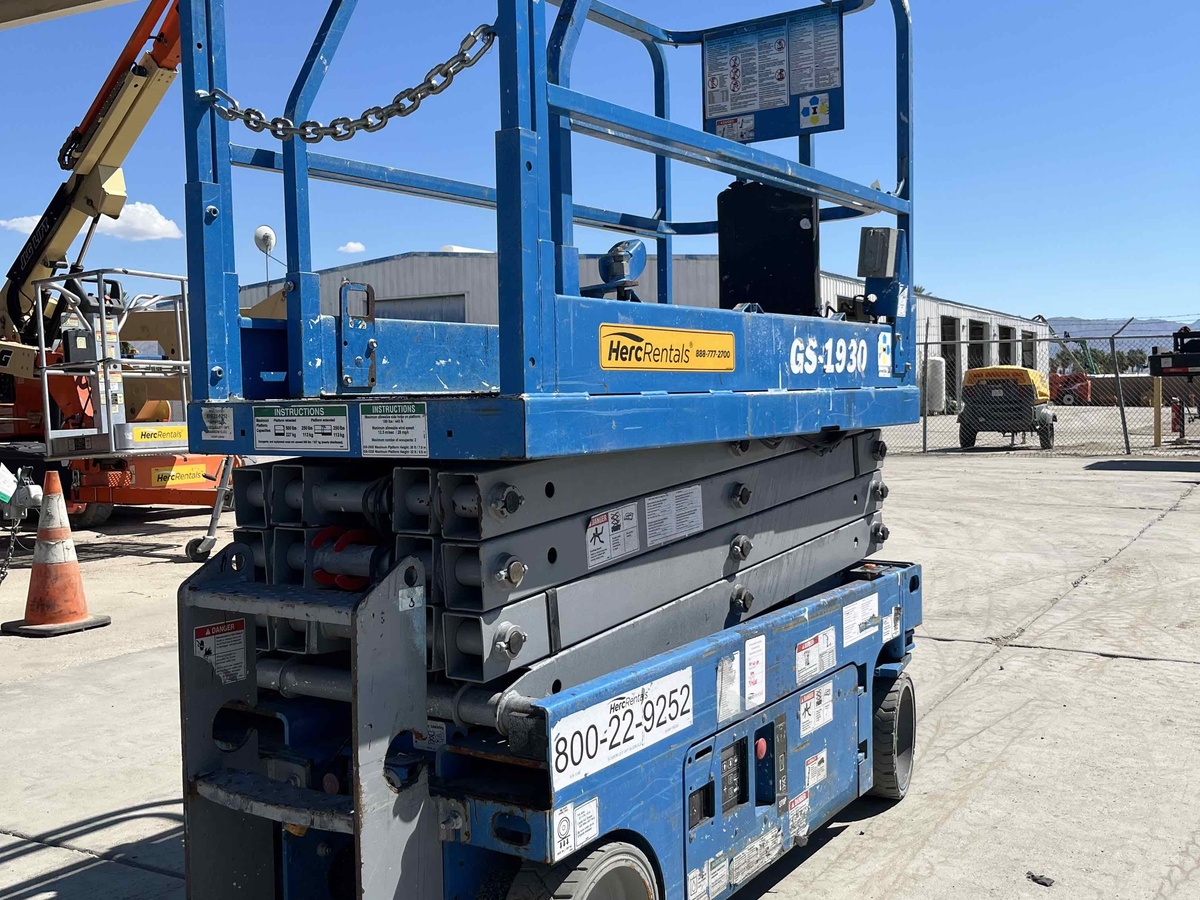 2018 Genie GS-1930-2
