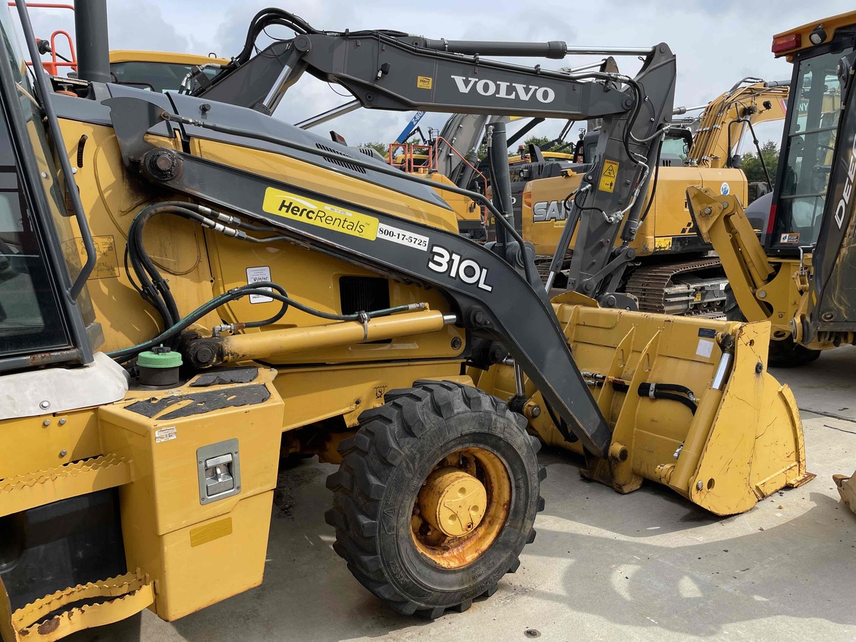 2017 John Deere 310L-5