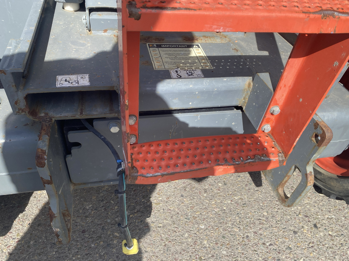 2019 Skyjack SJ-6832RT-11