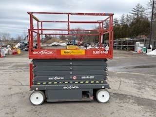 2017 Skyjack SJ4740