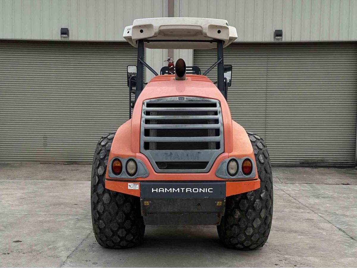 2019 Hamm H10i