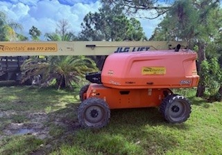 2018 JLG 660SJ-4