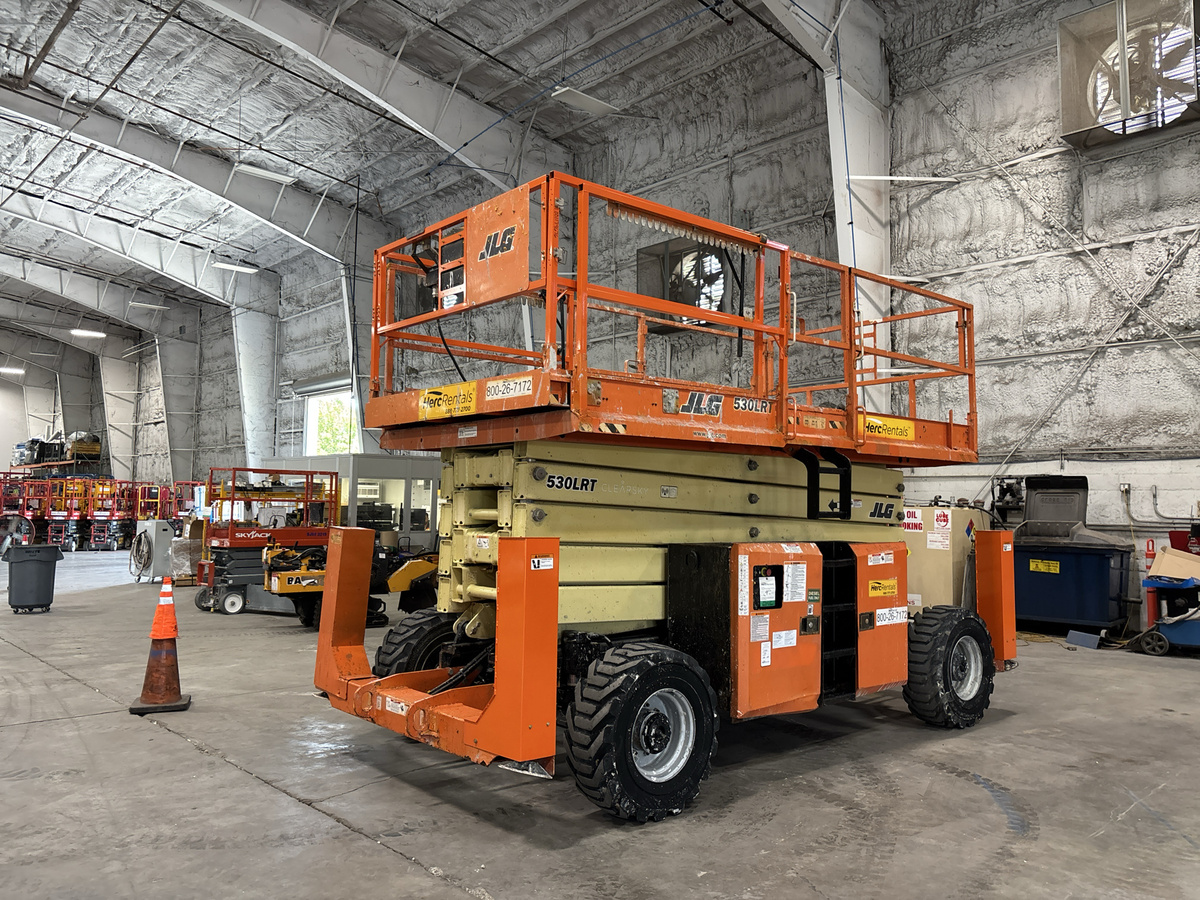 2019 JLG 530LRT