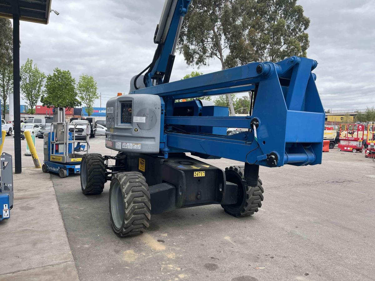 2013 Genie Z-60/34