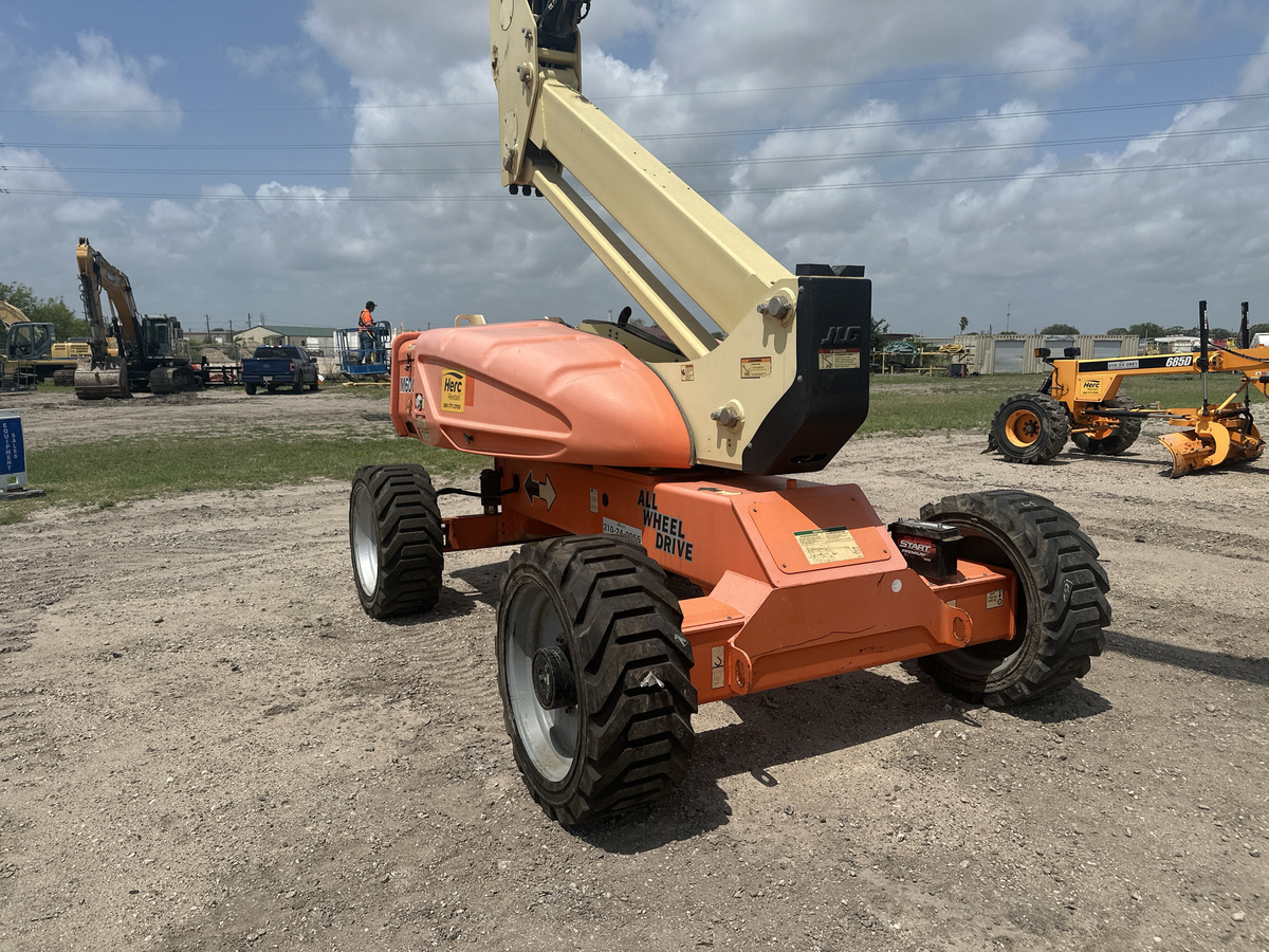 2018 JLG M600JP-2