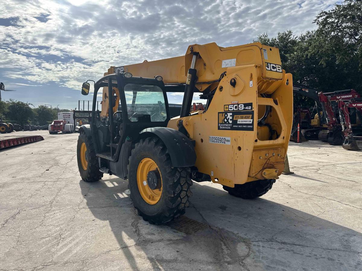 2018 JCB 509-42-8