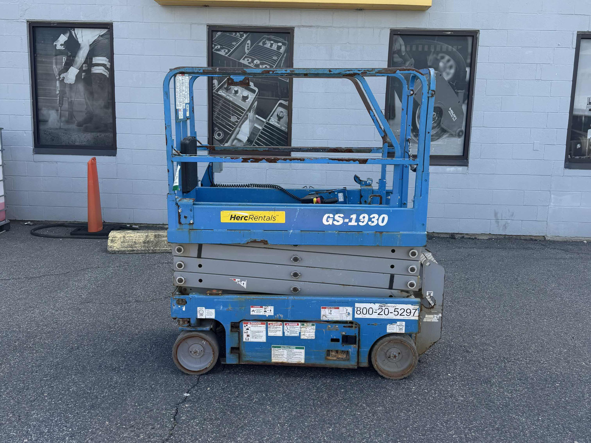 2018 Genie GS-1930-4