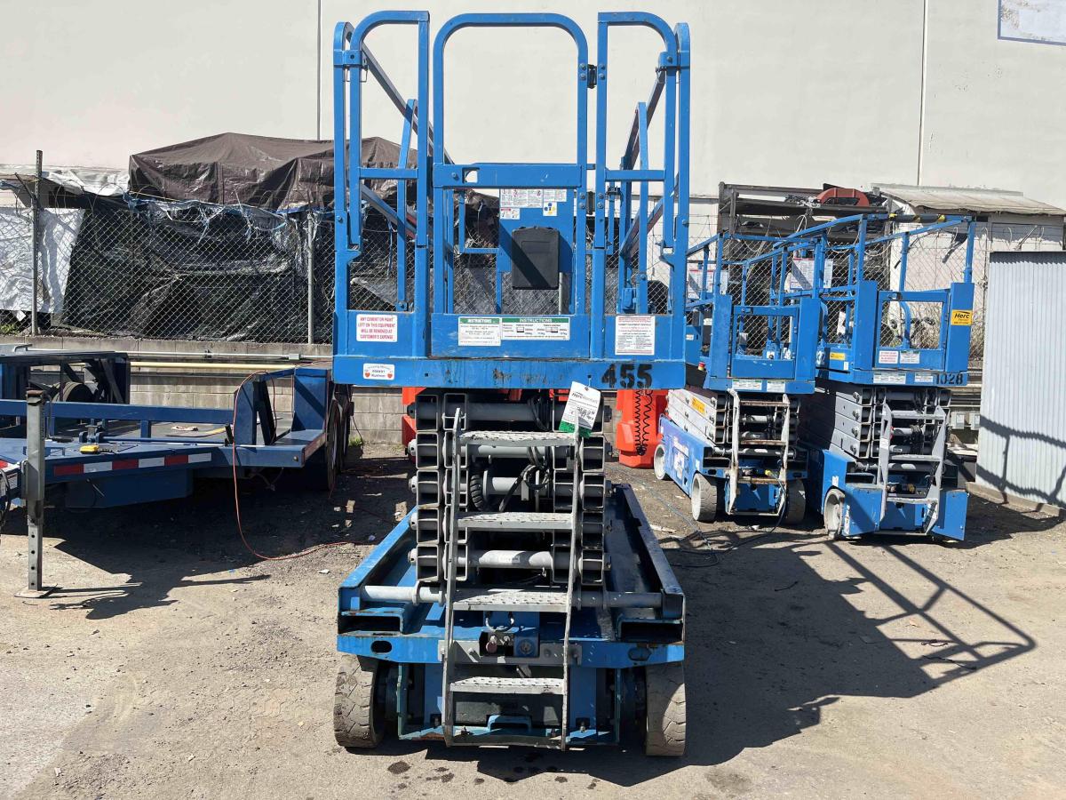 2015 Genie GS-4047-2