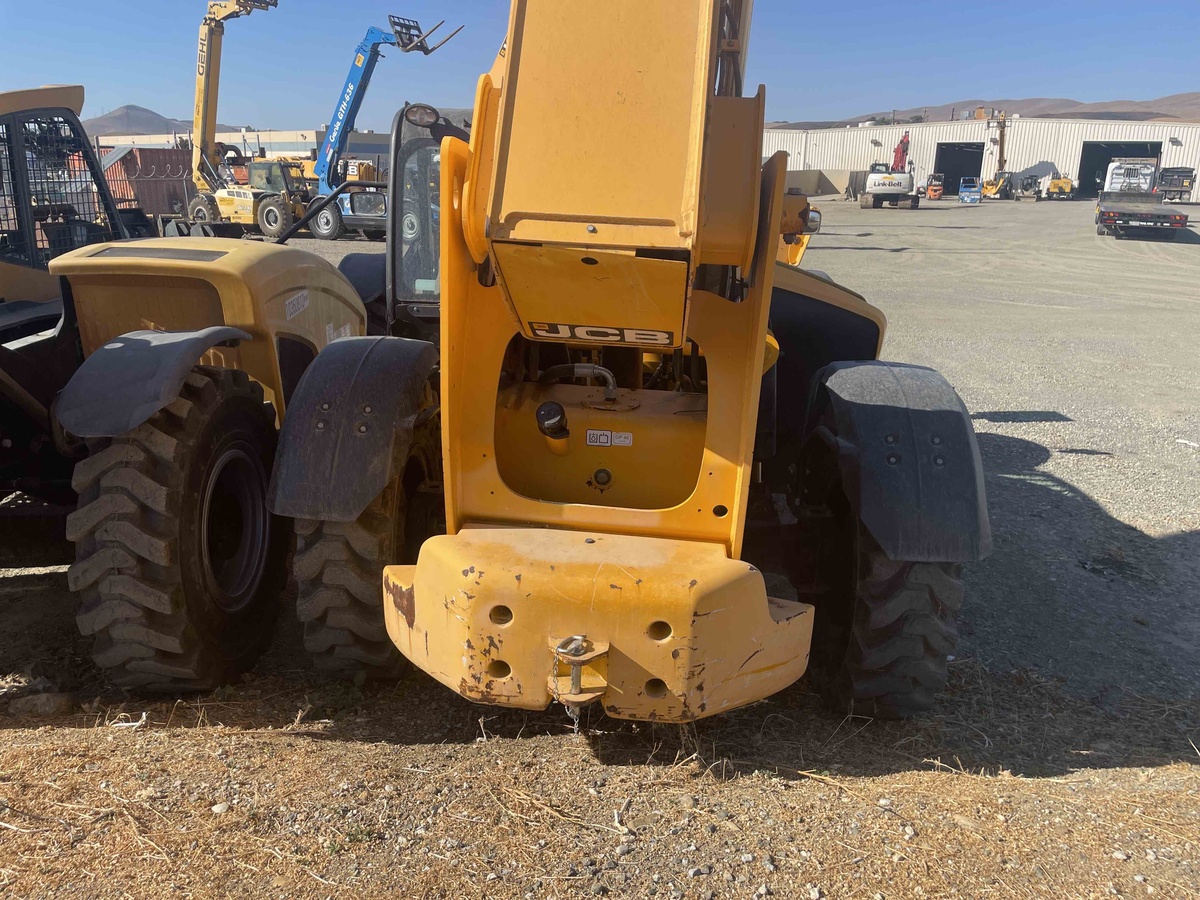 2018 JCB 510-56-6