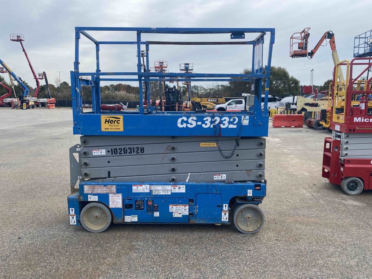 2016 Genie GS-3232-1