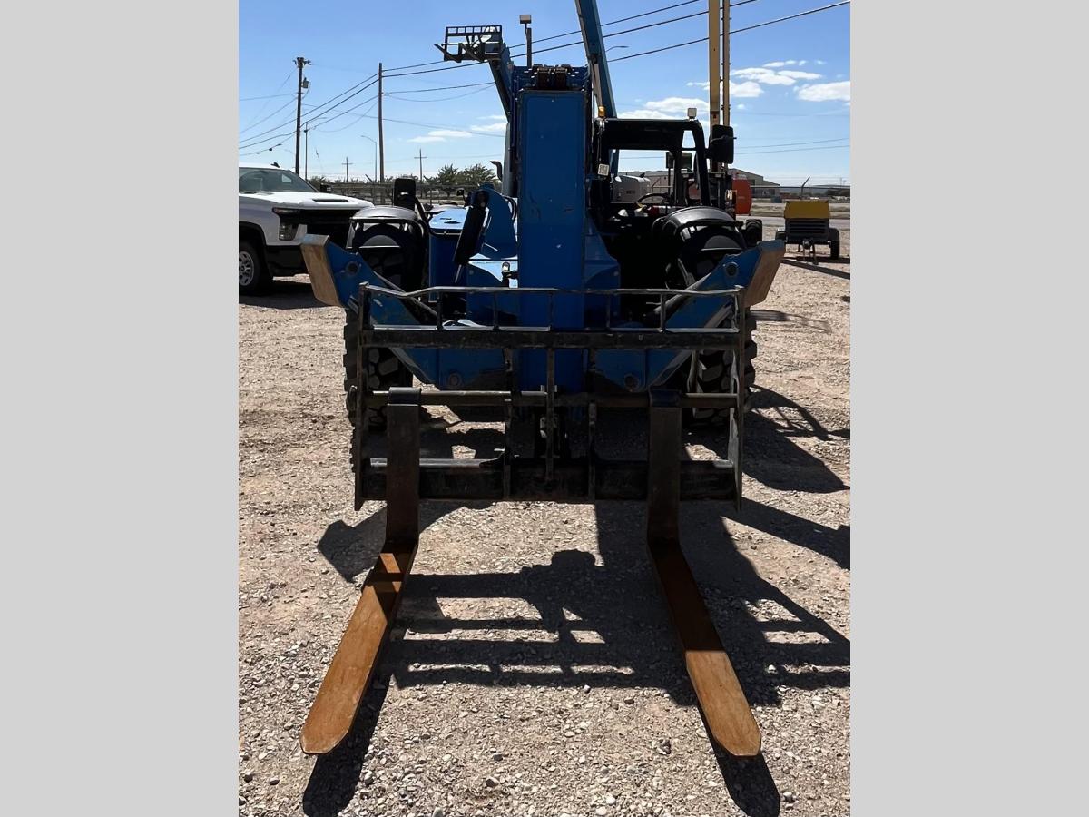2019 Genie GTH-1056