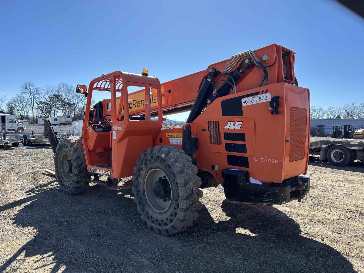 2018 SkyTrak 10054