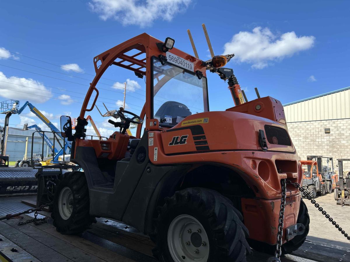 2020 SkyTrak 3013-4