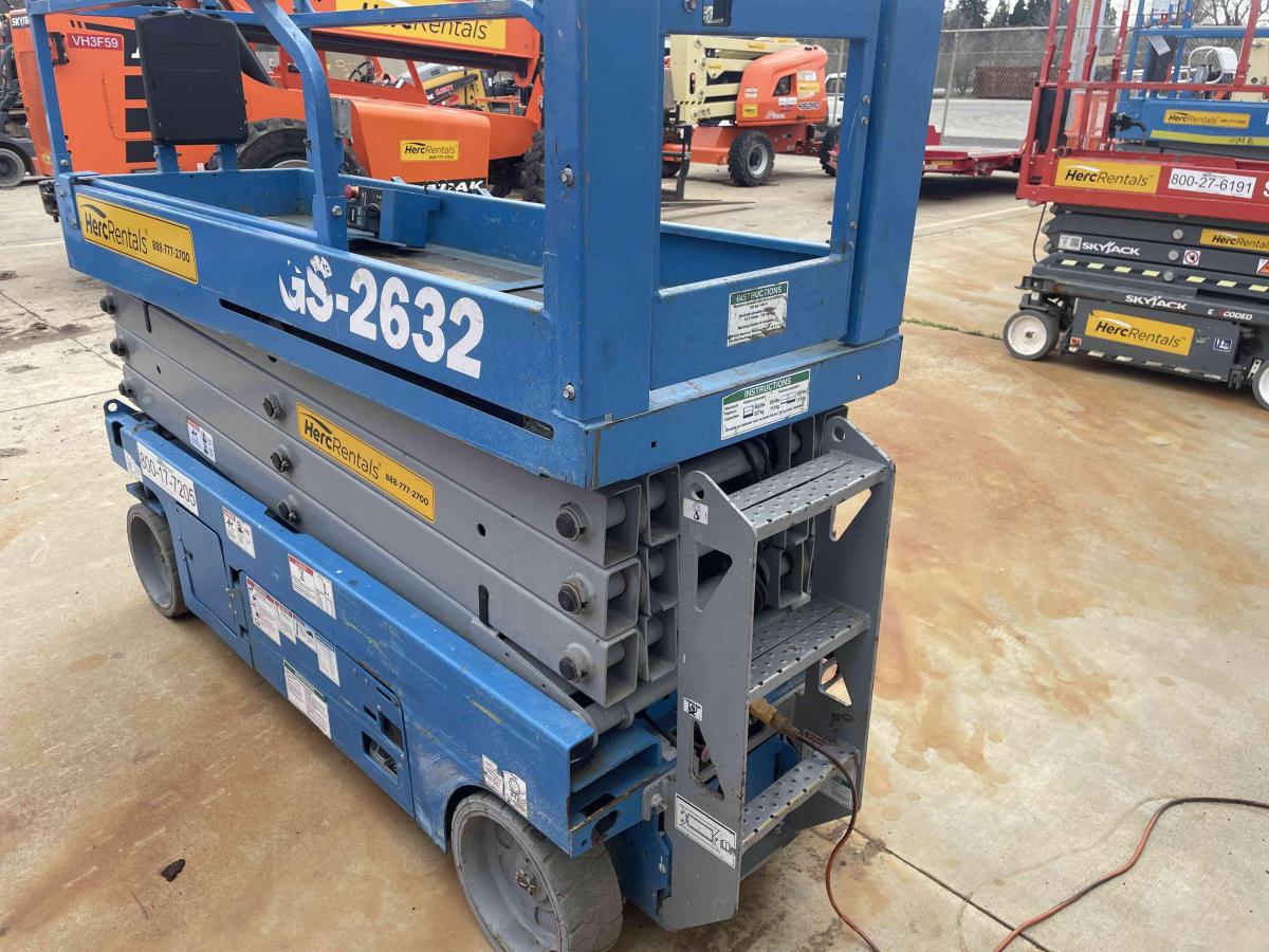 2017 Genie GS-2632