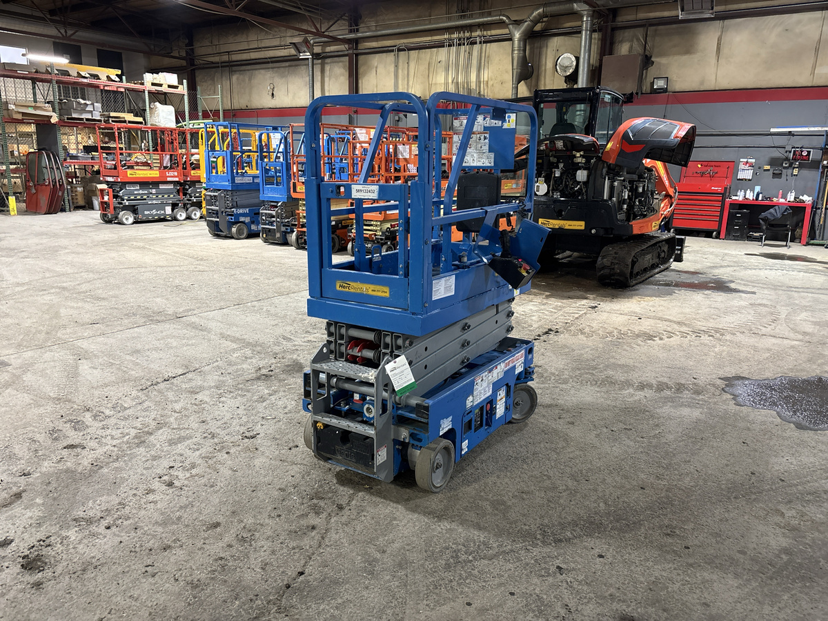 2019 Genie GS1330M-3